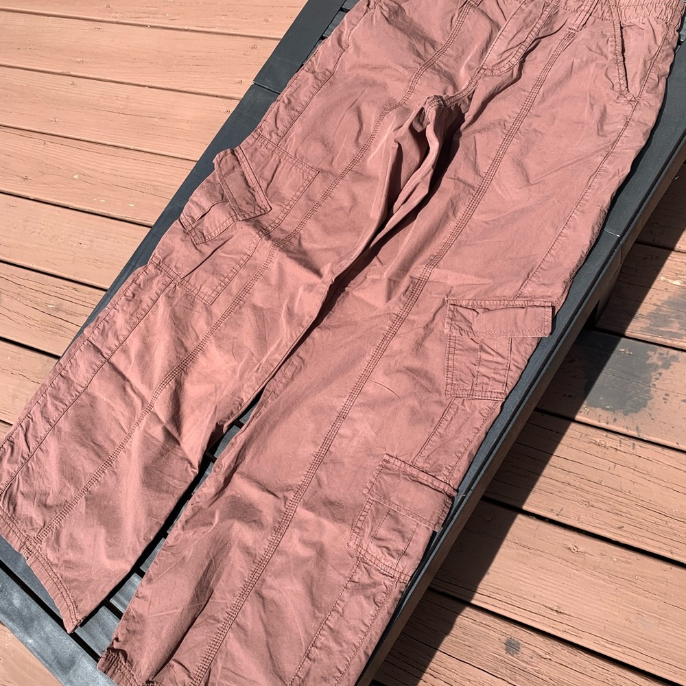 Urban Outfitters BDG Brown Cargo Pants, Women’s Utility Style, size 4